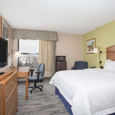 Baymont By Wyndham Thornton Hotel Luaran gambar
