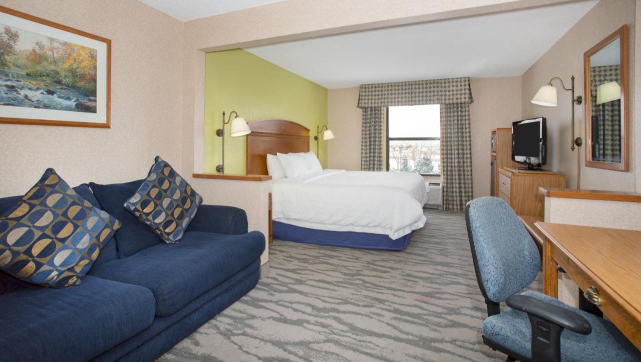 Baymont By Wyndham Thornton Hotel Luaran gambar