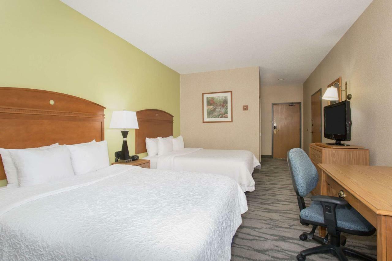 Baymont By Wyndham Thornton Hotel Luaran gambar